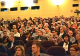 Ostrów: Tłumy na spotkaniu z Wojciechem Cejrowskim w kinie Komeda [ZDJĘCIA]