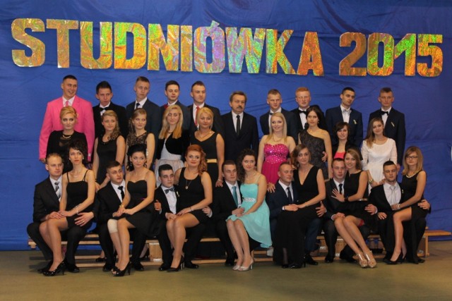 Studniówka uczniów gastronomika w Tomaszowie