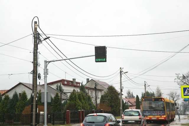 Na ulicy Piekoszowskiej zamontowano wyświetlacz prędkości. 

Zobacz zdjęcia