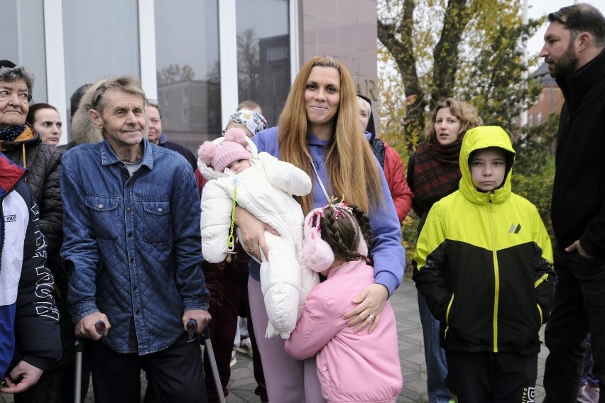 Uchodźcy i uchodźczynie z Ukrainy nie chcą się wyprowadzać z...
