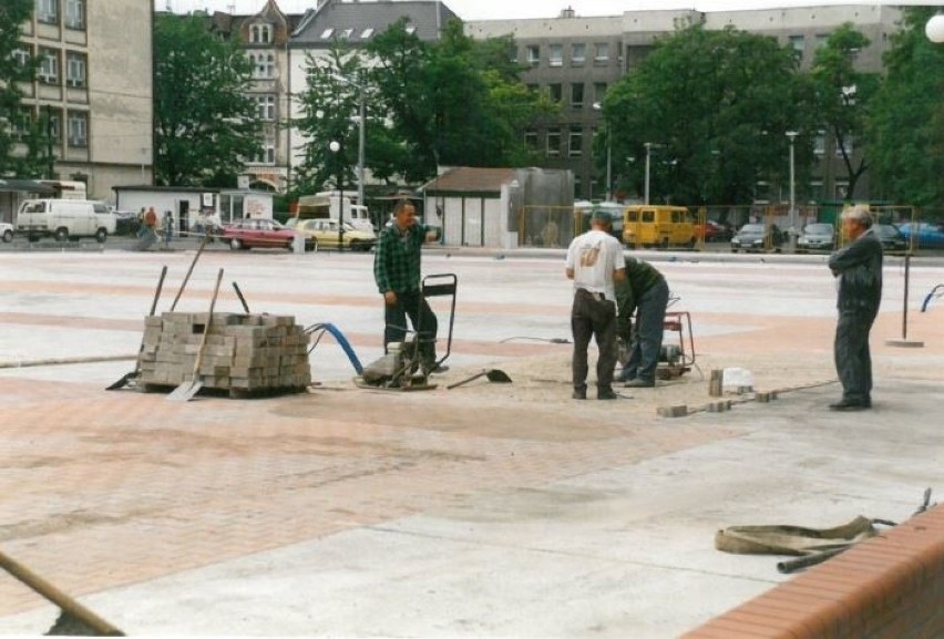Budowa targowiska "Cytrusek" przy ul. Reymonta.