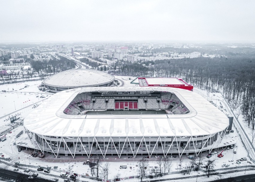 Zobacz, jak w zimowej scenerii wygląda stadion ŁKS. Robi wrażenie. Najnowsze ZDJĘCIA