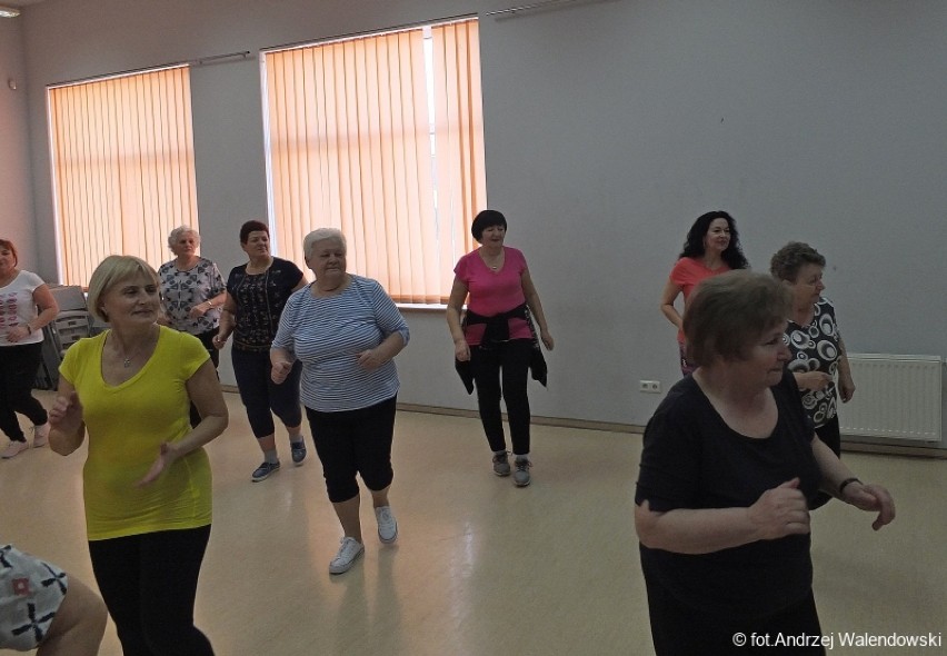 Tańczące seniorki z UTW w Oleśnicy [ZDJĘCIA] 