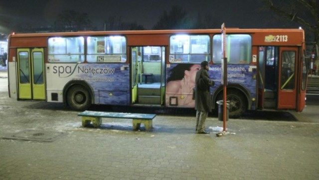 8 zł za przejazd jednym autobusem lub 11 zł z możliwością ...