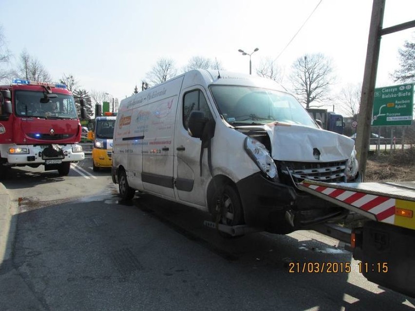 Wypadek na DK1 w Piasku: Są ranni. Gigantyczny korek w stronę Bielska-Białej