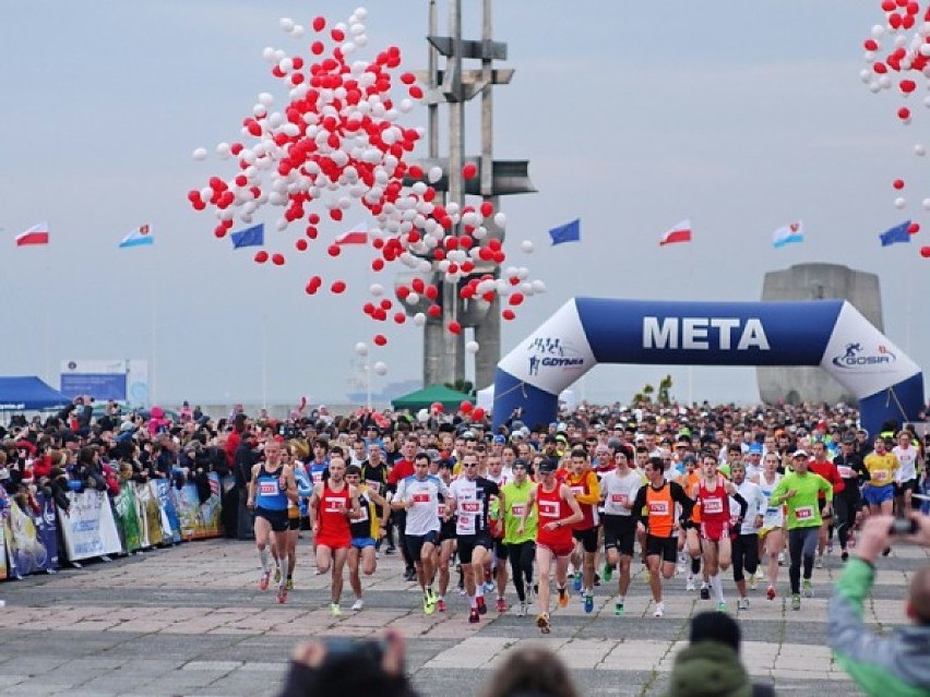 11 listopada setki biegaczy uczczą niepodległość Polski w...