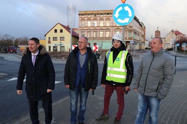 W poniedziałek (10 grudnia) doszło do oddania nowego skrzyżowania w Gubinie do użytku.