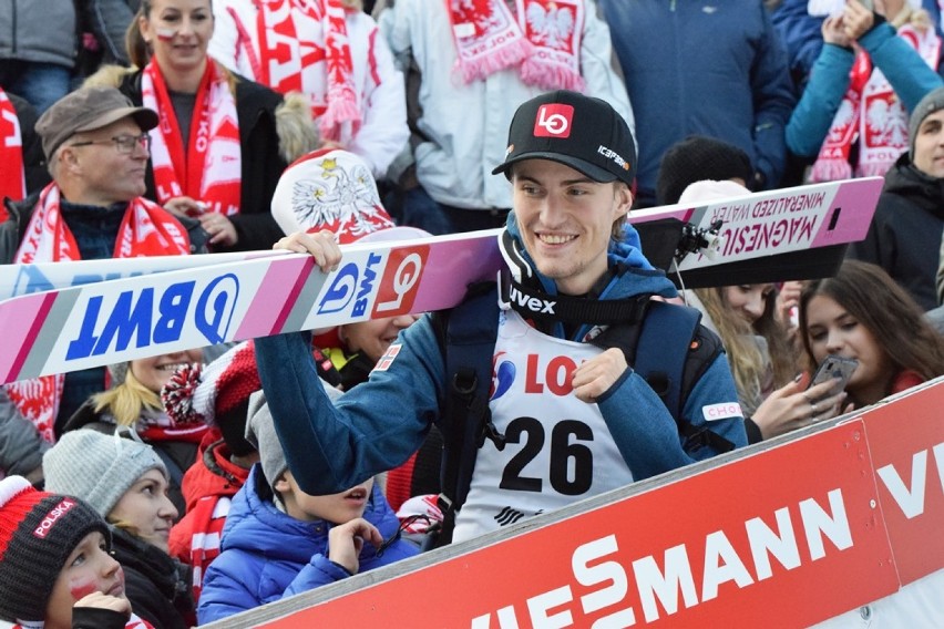 Kamil Stoch trzeci w Wiśle! Prezydent RP odznaczył Małysza, Hulę i Horngachera [ZDJĘCIA]