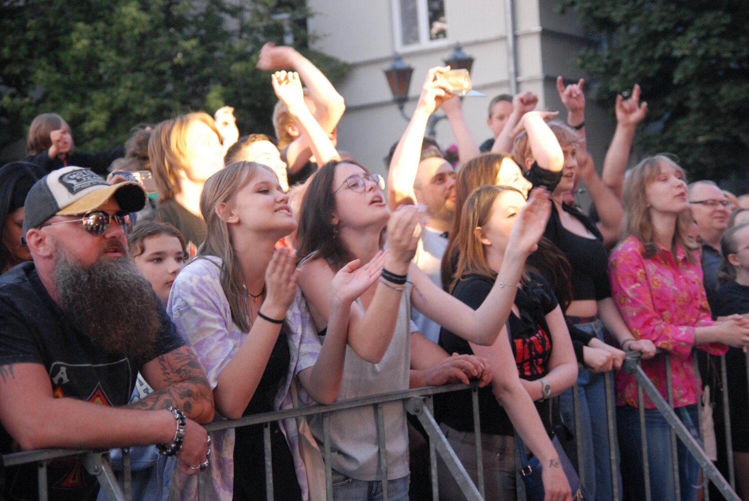 Znakomity Koncert Kultu W Piotrkowie Trybunalskim Bawi y Si Tysi ce znakomity-koncert-kultu-w-piotrkowie-trybunalskim-bawi-y-si-tysi-ce