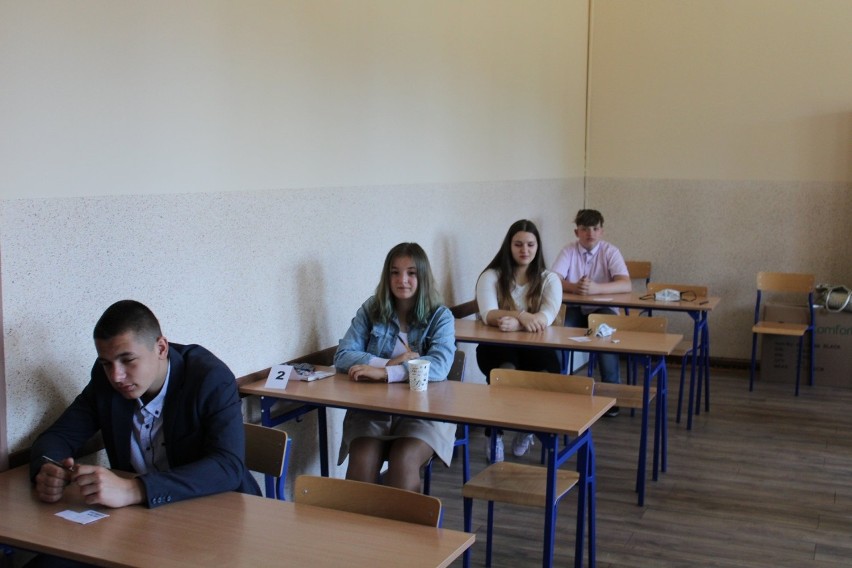 Egzamin ośmioklasisty 2020 w SP nr 1 w Kożuchowie.