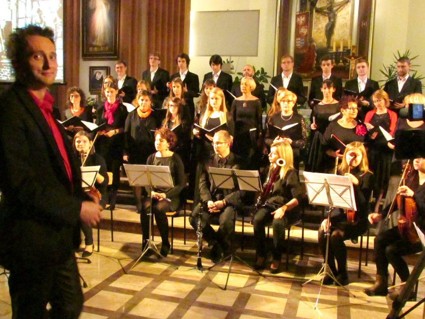Koncert papieski w kościele Św. Królowej Jadwigi we Wrześni
