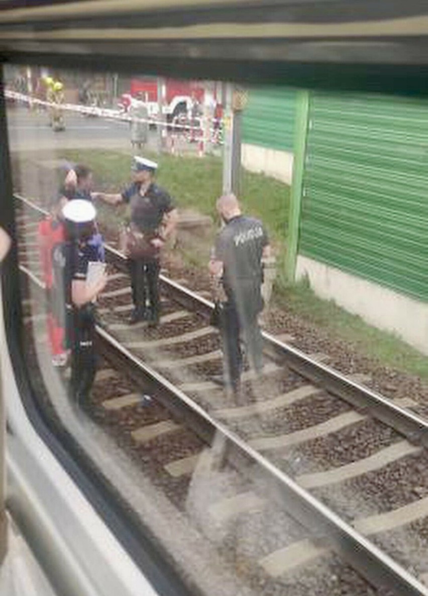 Wypadek na przejeździe kolejowym w Puszczykowie
