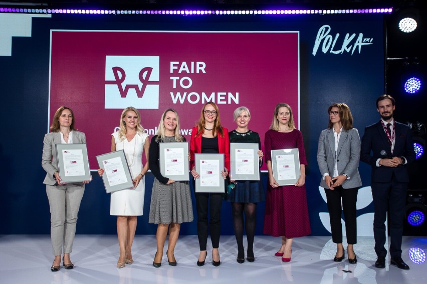 Flex wyróżniony w konkursie Fair to Women oraz Ambasador Polskiej Gospodarki.