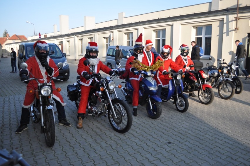 Śrem: kto dziś widział Mikołajów na motocyklach?