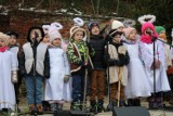 Serca uczestników wigilii w Sękowej podbiły przedszkolaki, które wyśpiewywały na całe gardła świąteczne piosenki