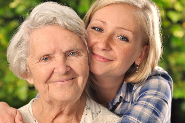 Projekt Alzheimer's Cafe to wsparcie dla osób starszych i ich opiekunów