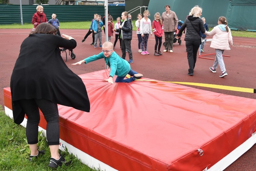 Sportowej rywalizacji na boisku PSP2 towarzyszyło mnóstwo...