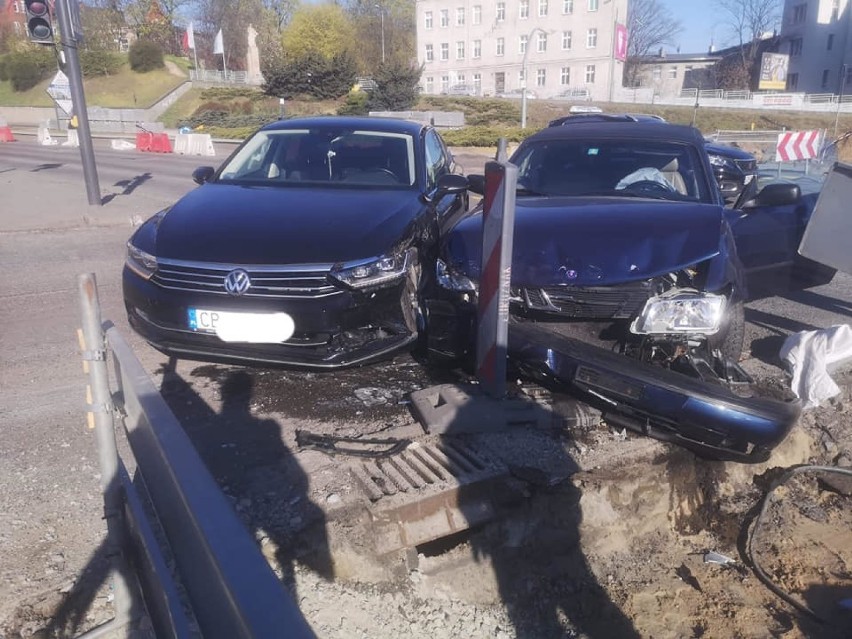 Wypadek na placu Poznańskim w Bydgoszczy [zdjęcia]