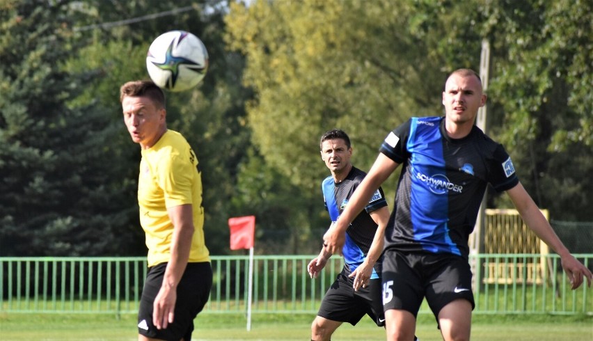 IV liga piłkarska w Małopolsce: Orzeł Ryczów - Poprad...