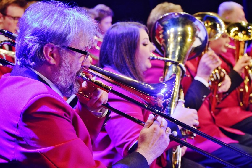 Koncert karnawałowy Miejskiej Orkiestry Dętej OSP w Sieradzu 2019. Zespół zaprezentował się w Teatrze Miejskim SCK (zdjęcia)