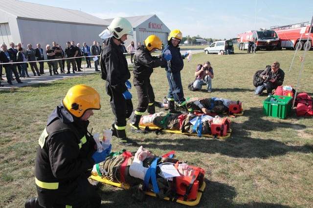 Ćwiczenia AKAP 2012 na lotnisku w Łodzi