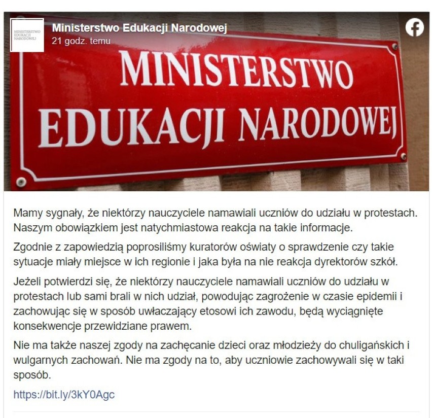 Dyrektor I LO w Chorzowie: Uczniowie mają swoje poglądy i mogą je wyrażać 