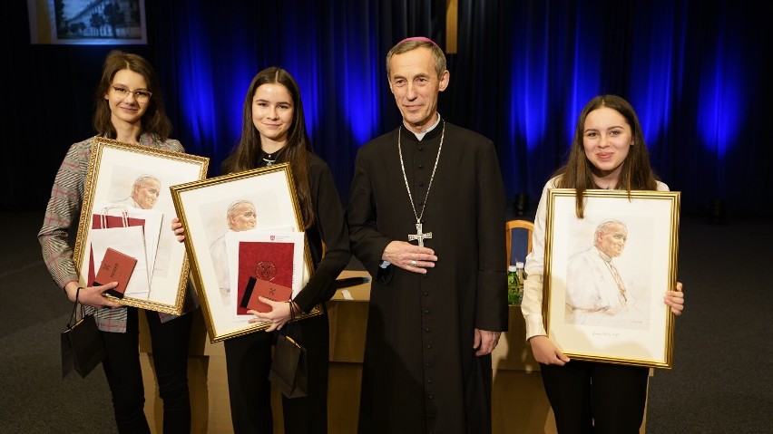 Uczennica z Jodłowej reprezentuje diecezję tarnowską na ogólnopolskim konkursie teologicznym