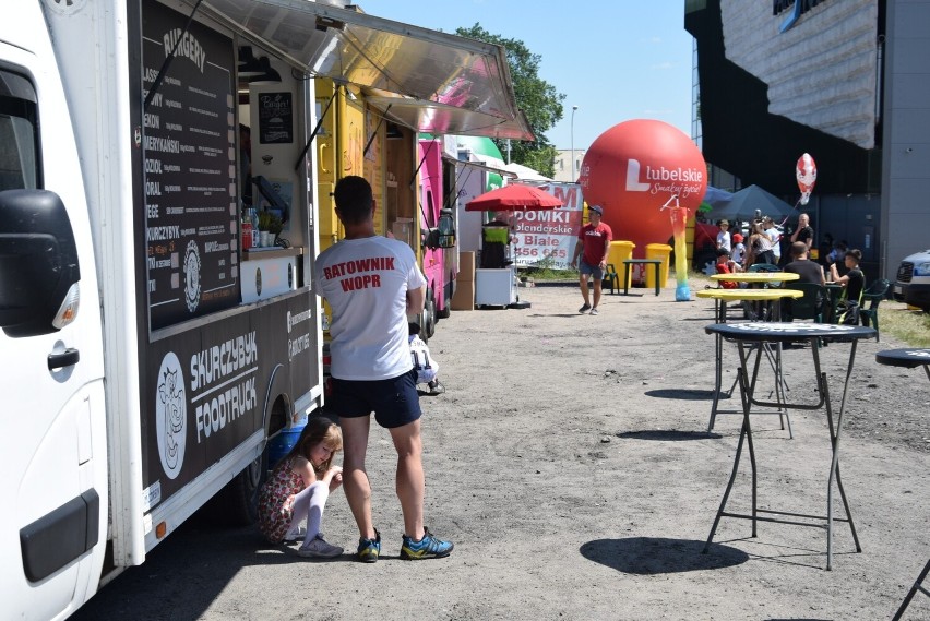 Były foodtracki, pokazy i wiele więcej. "Rozpocznij lubelskie wakacje jak dawniej" w Chełmie. Zobacz zdjęcia