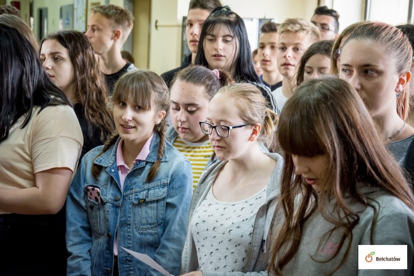 Bełchatów. "Śniadanie z Marszałkiem Józefem Piłsudskim" w III LO im. Mickiewicza [ZDJĘCIA]