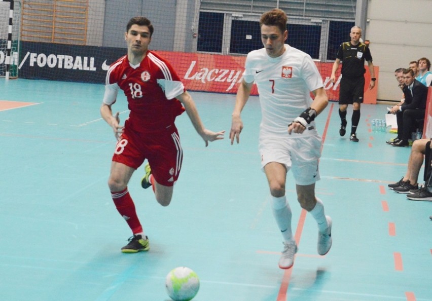 Reprezentacja Polski w futsalu wygrywa w Bełchatowie [ZDJĘCIA]