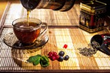 Masz te dolegliwości? Sprawdź, jaką herbatę wypić! Rodzaje herbat i ich wpływ na nasze zdrowie
