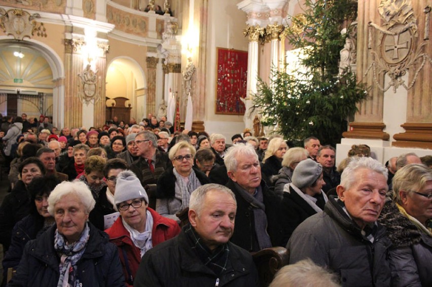 XI Koncert Noworoczny w wykonaniu Orkiestry „Sinfonietta Polonia”, pod dyrekcją Cheunga Chau [GALERIA ZDJĘĆ]