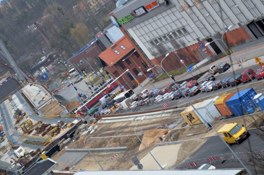 Trasa Uniwersytecka w budowie - początek stycznia 2013