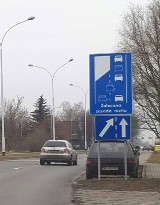W Katowicach pojawiły się znaki sugerujące jazdę "na suwak" [ZDJĘCIA]