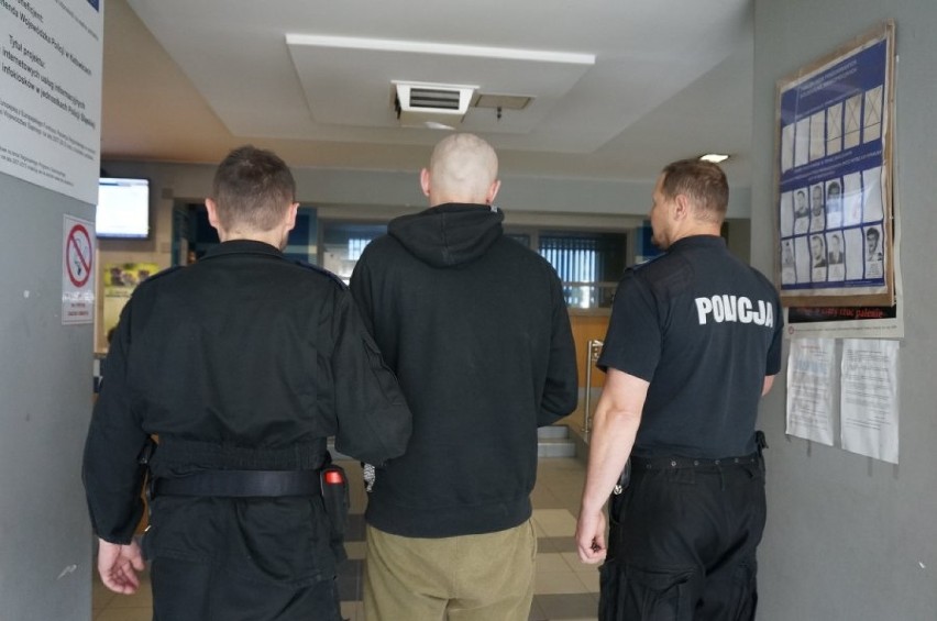 Kradli sprzęt RTV na całym Śląsku. Zatrzymali ich rybniccy policjanci 