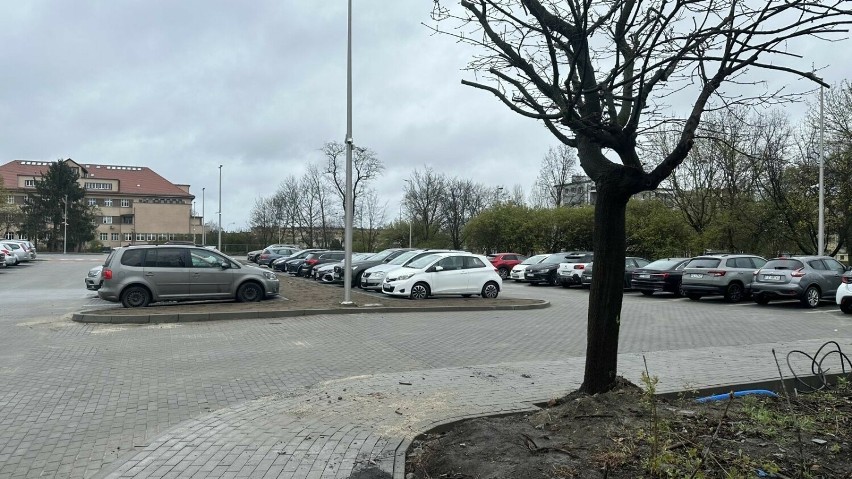 Otwarcie pierwszego nowego parkingu na terenie Szpitala...