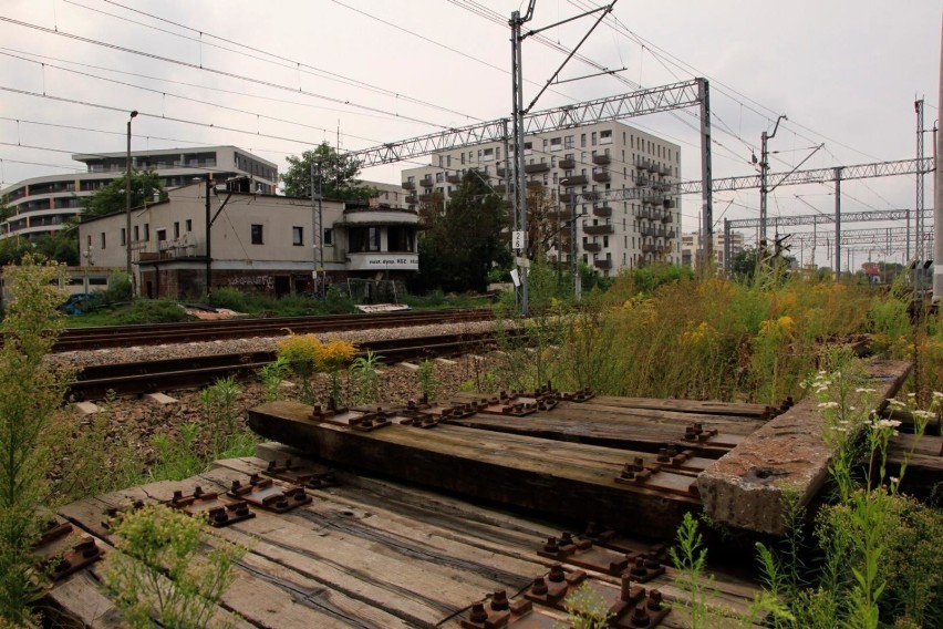 Pięć dolnośląskich linii kolejowych przechodzi gruntowne...