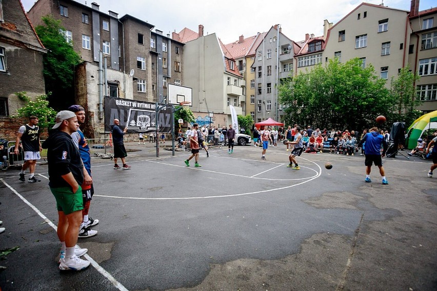 Bad Company najlepsza w jubileuszowym turnieju koszykówki ulicznej Alkatraz w Wałbrzychu (WIDEO)