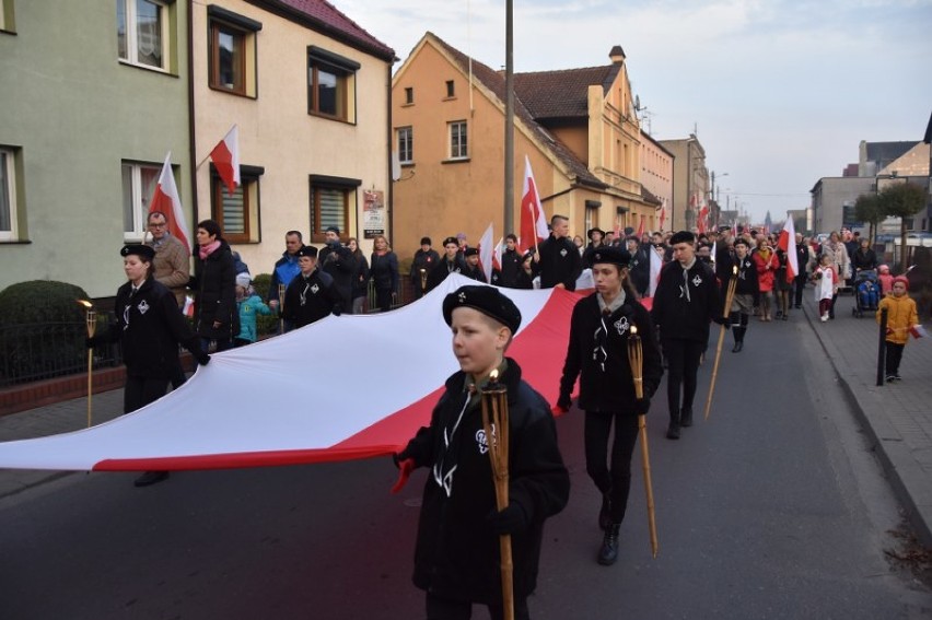 Marsz Niepodległości przeszedł ulicami Nowego Tomyśla!