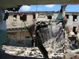 Rozebrano ruiny fabryki filców w Kowarach
