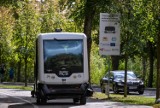 Gdańsk testuje autonomiczny pojazd sterowany przez aplikację. Mieszkańcy mogą skorzystać z futurystycznej i darmowej podwózki do zoo