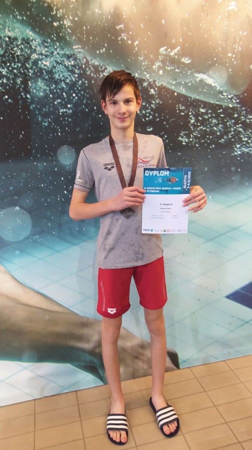 Pływanie. Medalowy start MAL WOPR w międzynarodowych zawodach w Olsztynie