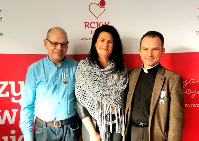 Duchowny z Witoni otrzymał odznakę Honorowego Dawcy Krwi - Zasłużonego dla Zdrowia Narodu
