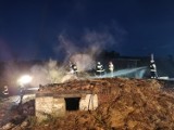 Groźny pożar zabudowań w miejscowości Krupy ZDJĘCIA - AKTUALIZACJA