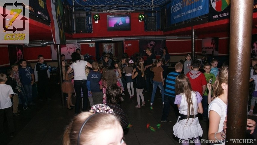 Uczniowie z ZSP nr 1 w Pleszewie obchodzili Dzień Dziecka w SevenClubie
