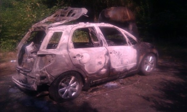 Lubartów: 21-latek podpalił swój samochód, a później próbował rzucić się pod jadące samochody.