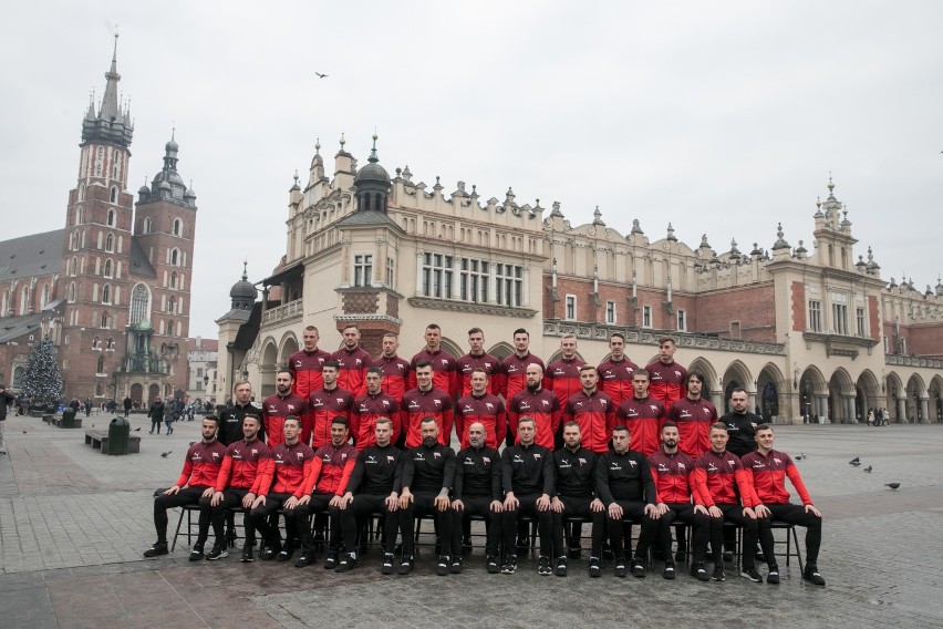 Sesja Cracovii na Rynku Gł.