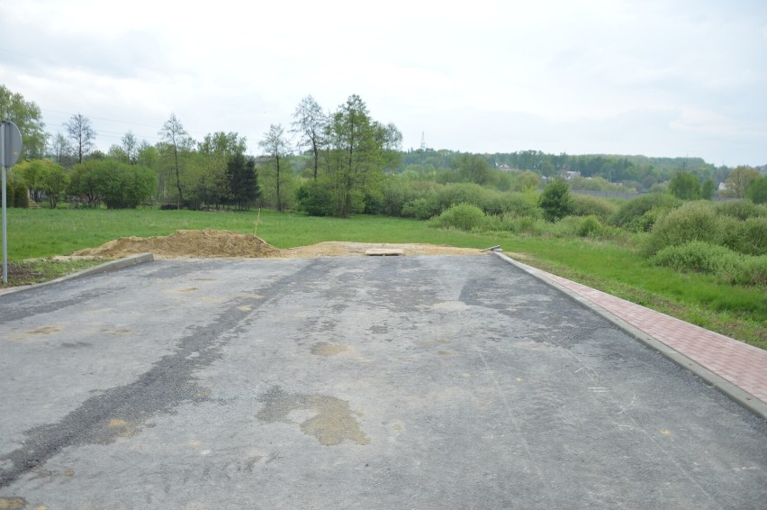 Pierwszy etap łącznika autostradowego kończy się na ulicy...