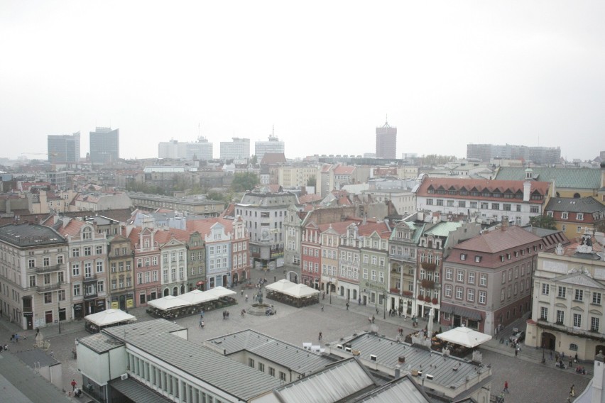 Poznań z ratuszowej wierzy [PANORAMA]