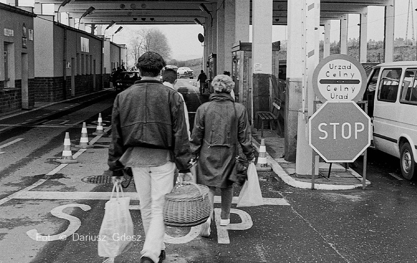 Z archiwum fotoreportera. Wyprawy po czeską wódkę i czekoladę 1996 rok 